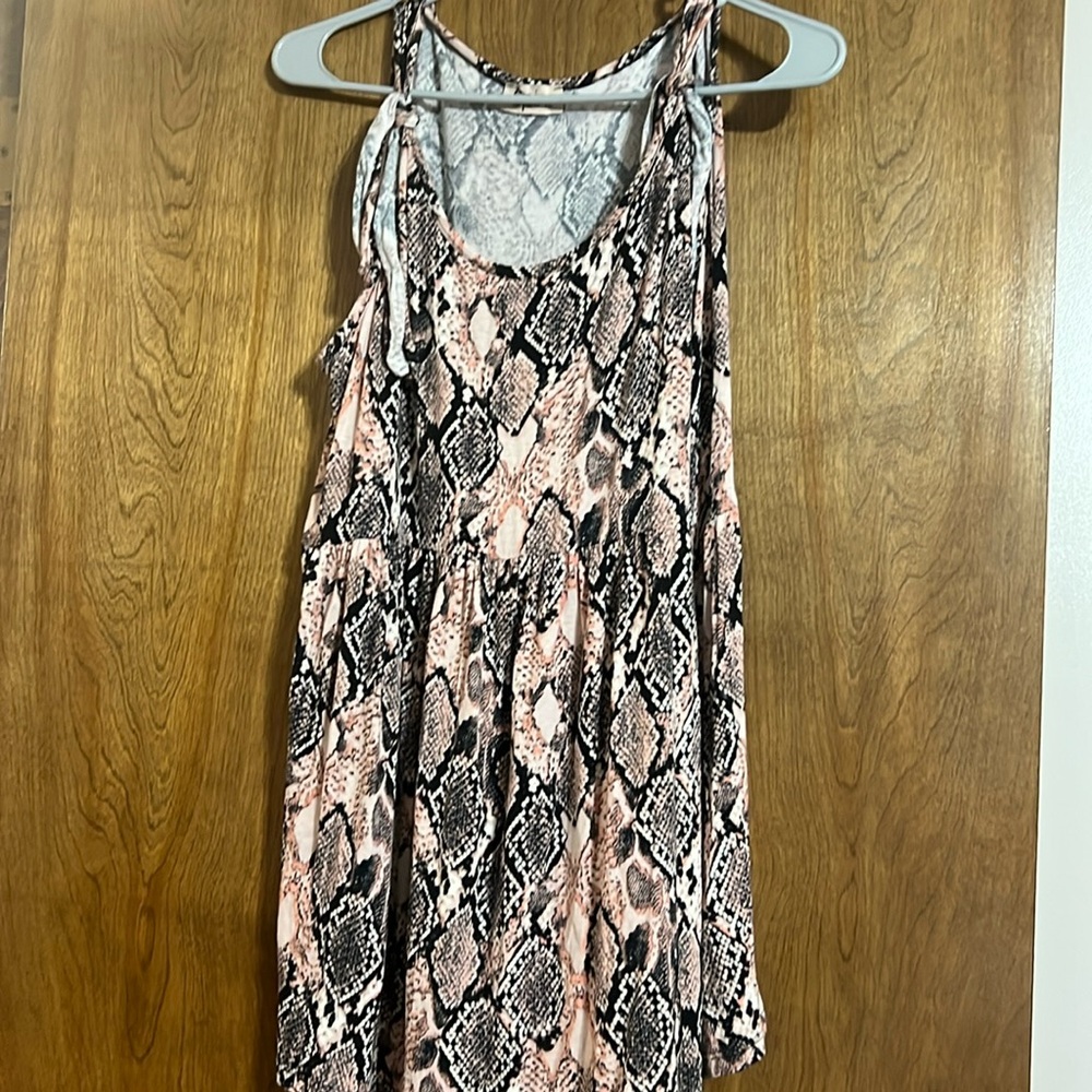 Women’s boutique top